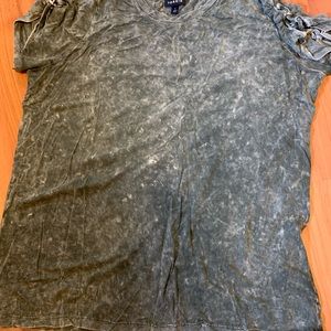 Torrid green marbled shirt